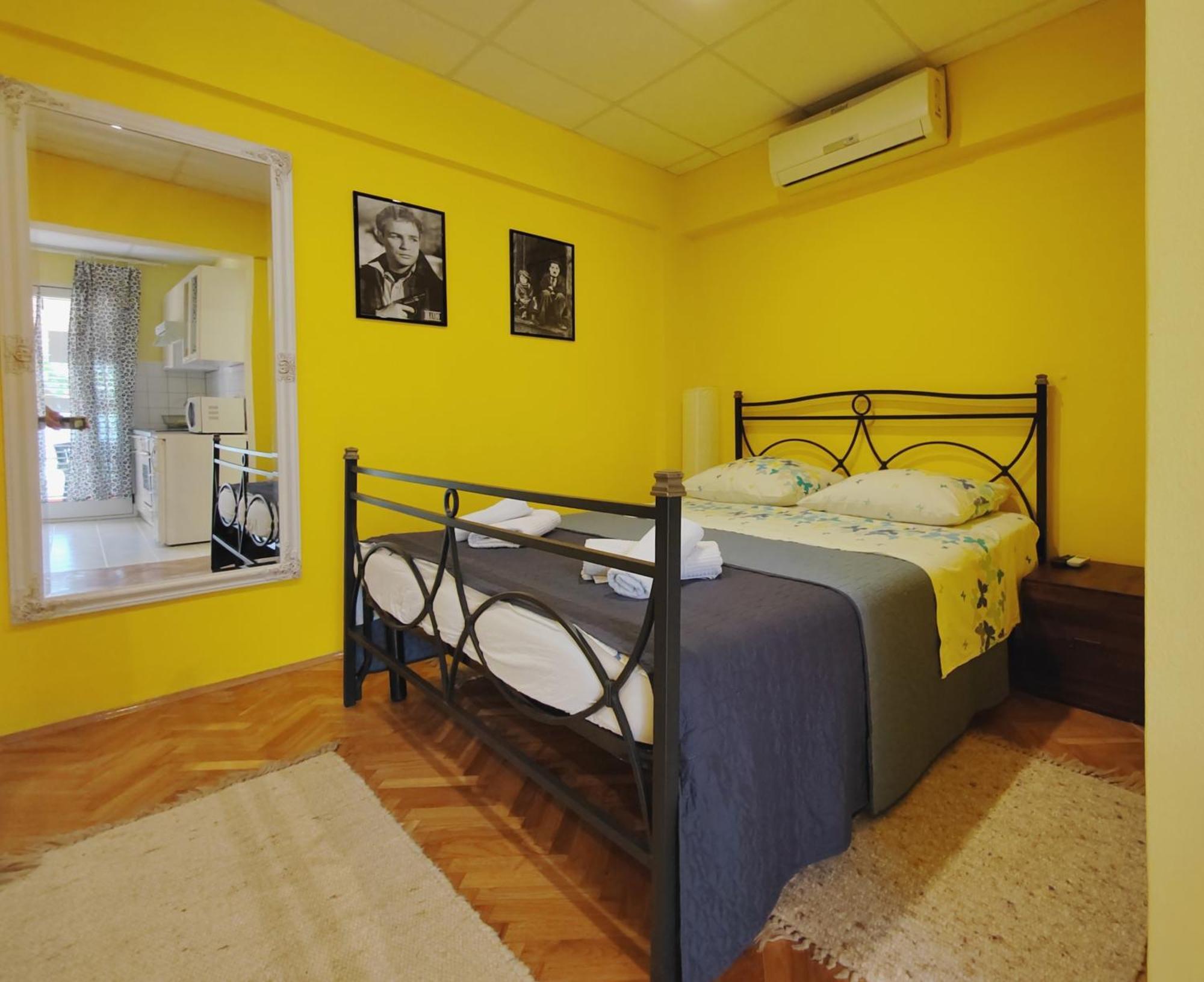Apartments Gareta Gradac  Buitenkant foto